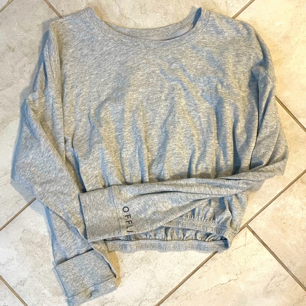 Offline by Aerie, cropped grey top. Size S.